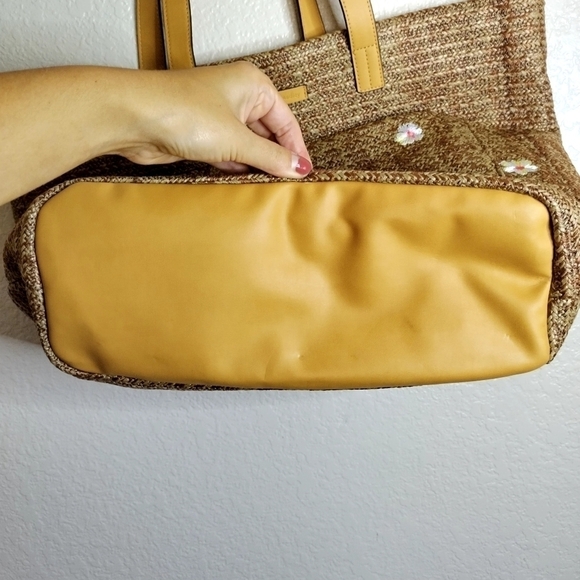 Vera Bradley Dark Brown With Fruit watermelon Front Pocket Straw Tote - Picture 4 of 7